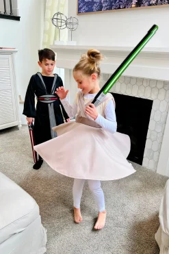 Twirl Dresses><noscript><img width=