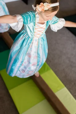 Little Hero Designed Dress Ups><noscript><img width=
