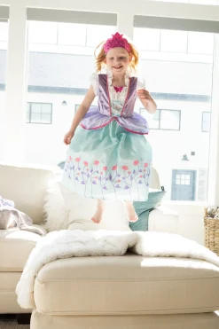 Little Hero Designed Dress Ups><noscript><img width=